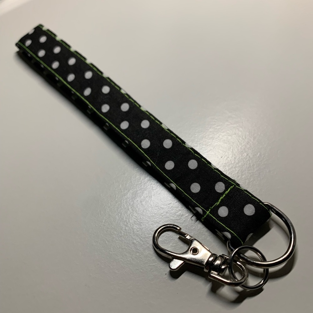 Black and White Polka Dot Keychain